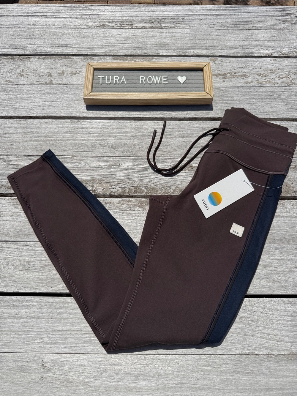 Vuori Daily Track Legging French Roast Brown Size XS NWT